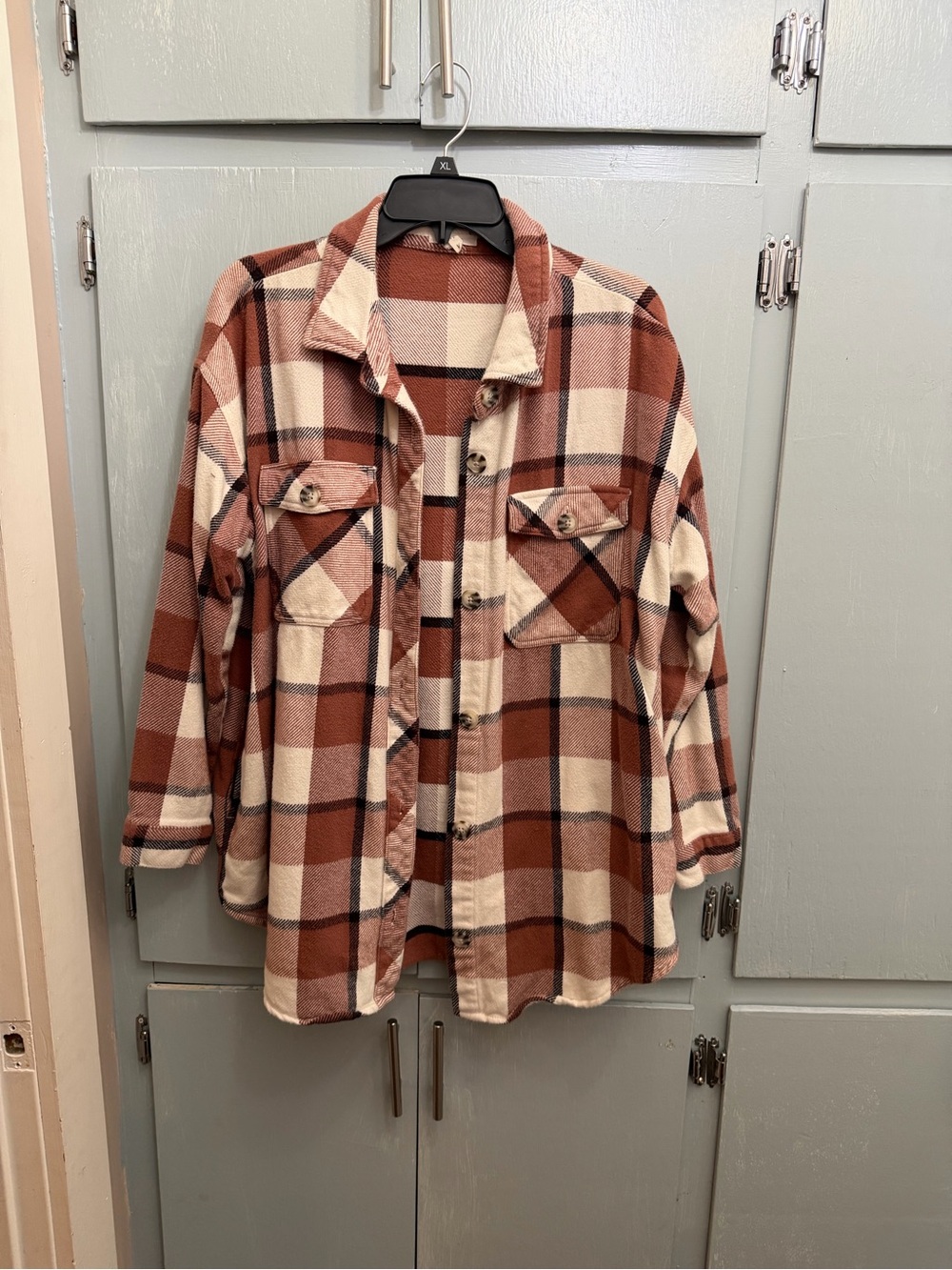 Maurices Cream and Rust Plaid Button-Down Shacket